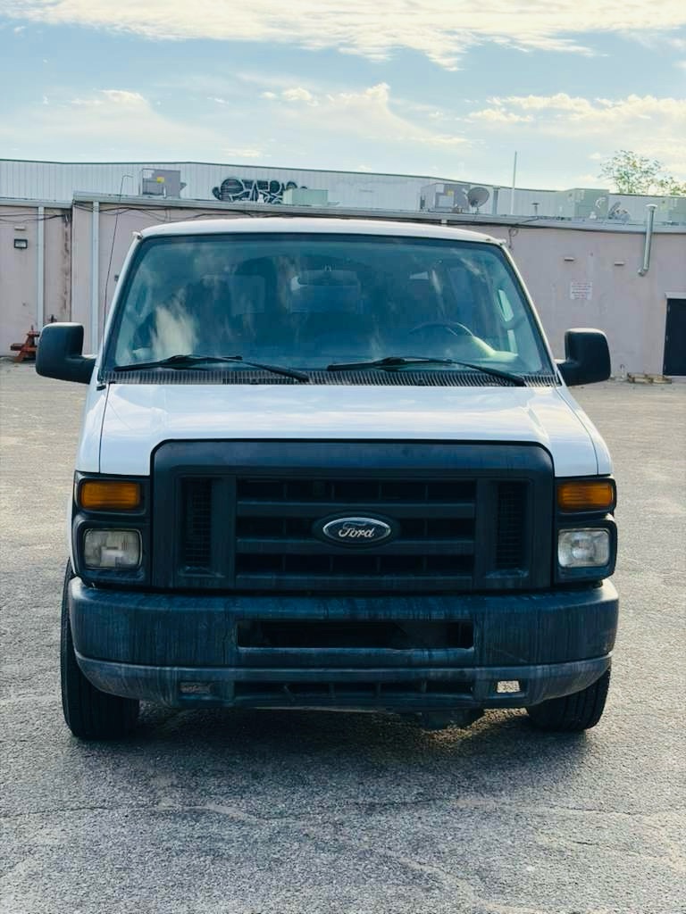 2014 FORD E-SERIES