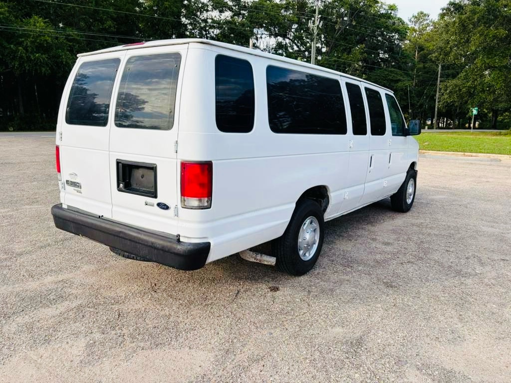 Photo 6 of this FORD E-SERIES