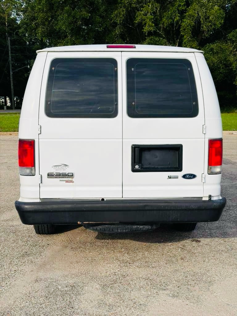 Photo 5 of this FORD E-SERIES