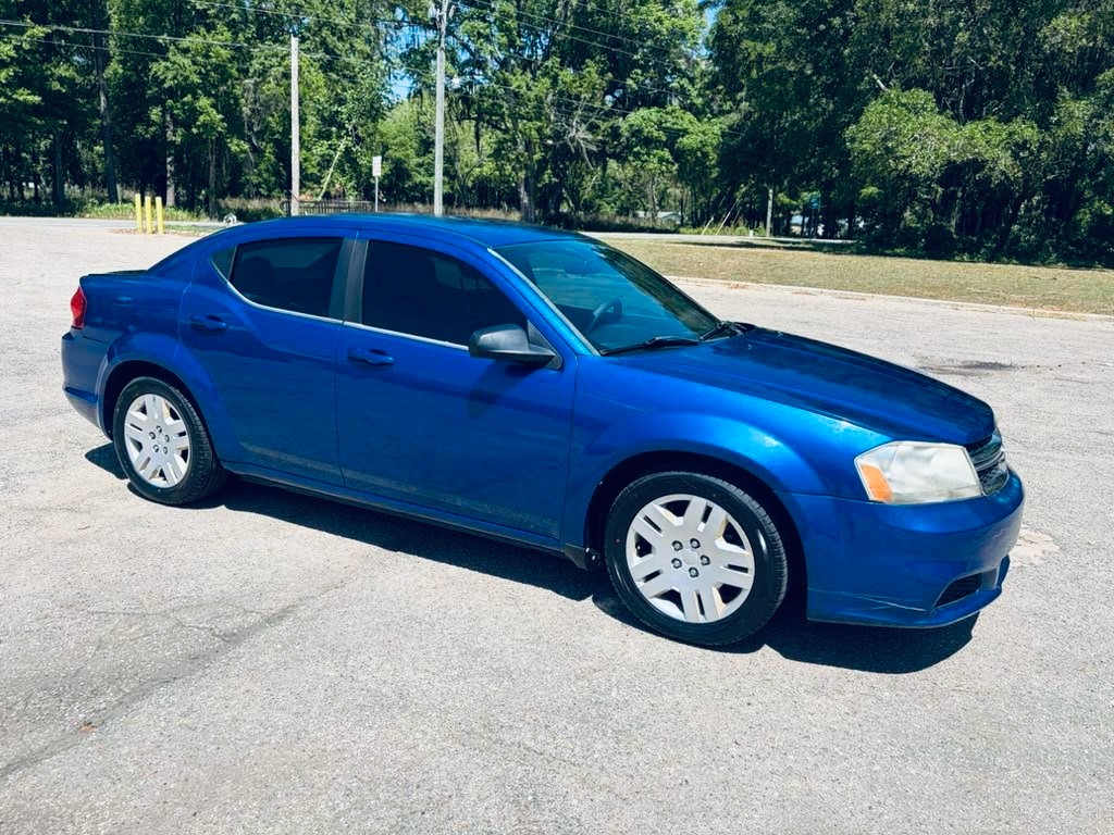 Photo 5 of this DODGE AVENGER