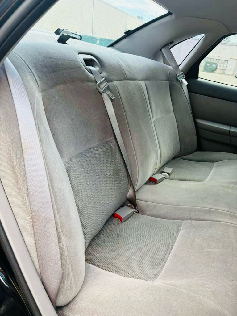 Photo 15 of this FORD TAURUS