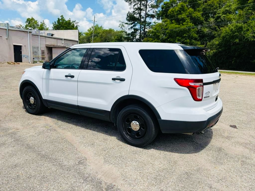 Photo 4 of this FORD EXPLORER