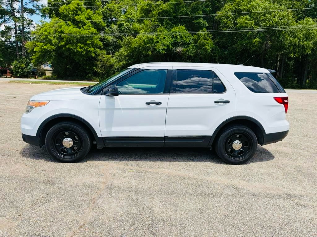 Photo 3 of this FORD EXPLORER