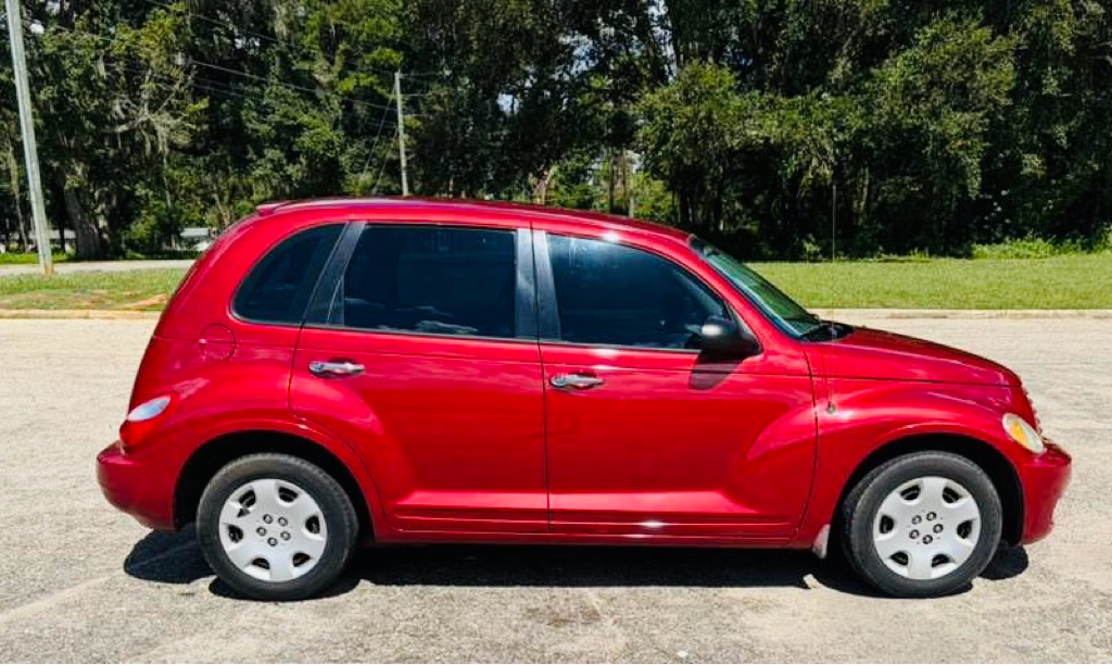 Photo 7 of this CHRYSLER PT CRUISER