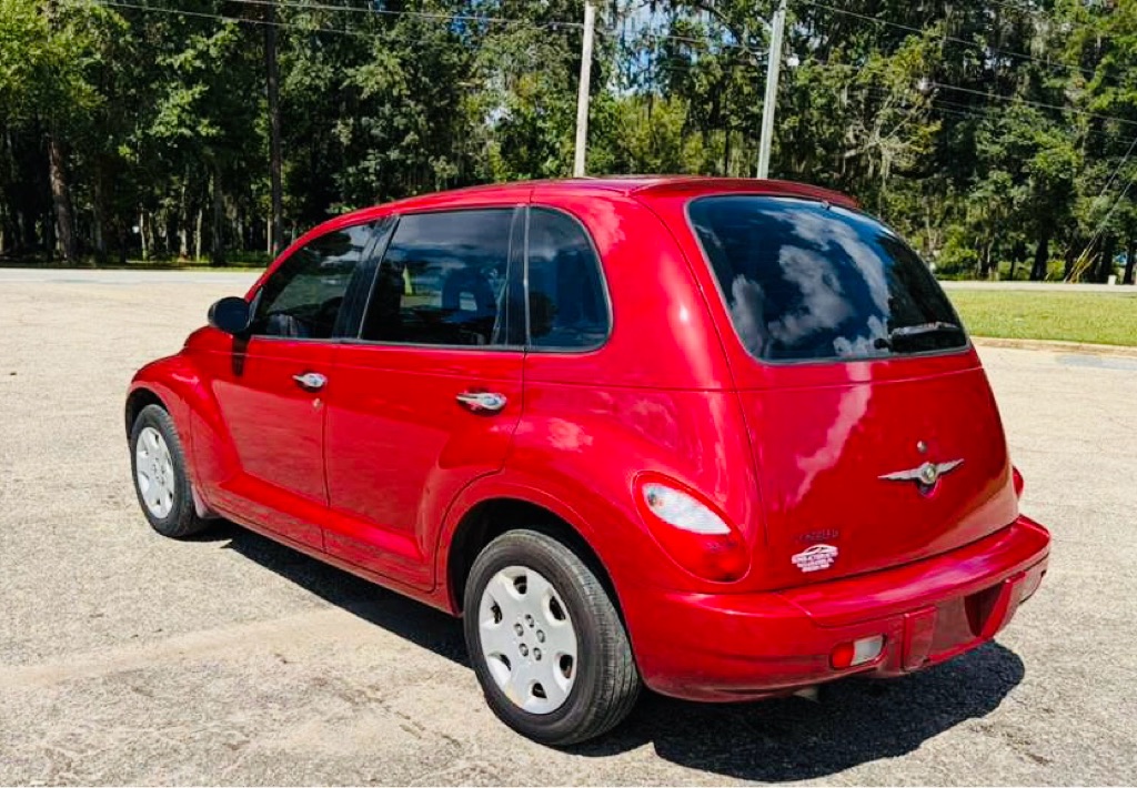 Photo 4 of this CHRYSLER PT CRUISER
