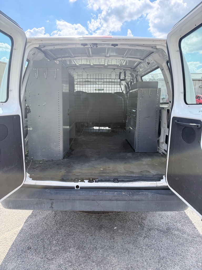 Photo 13 of this FORD E-SERIES
