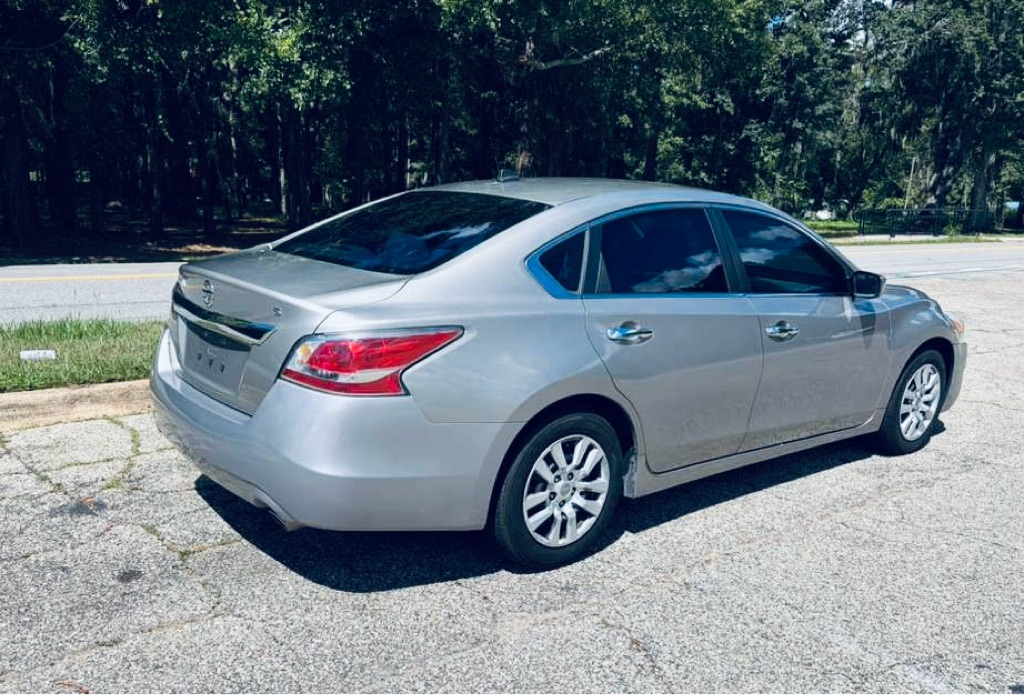 Photo 6 of this NISSAN ALTIMA