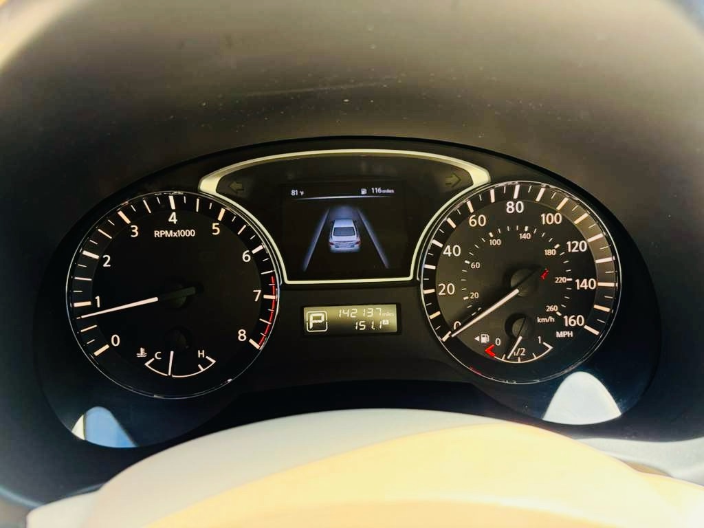 Photo 8 of this NISSAN ALTIMA