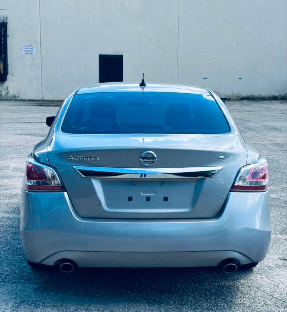 Photo 5 of this NISSAN ALTIMA