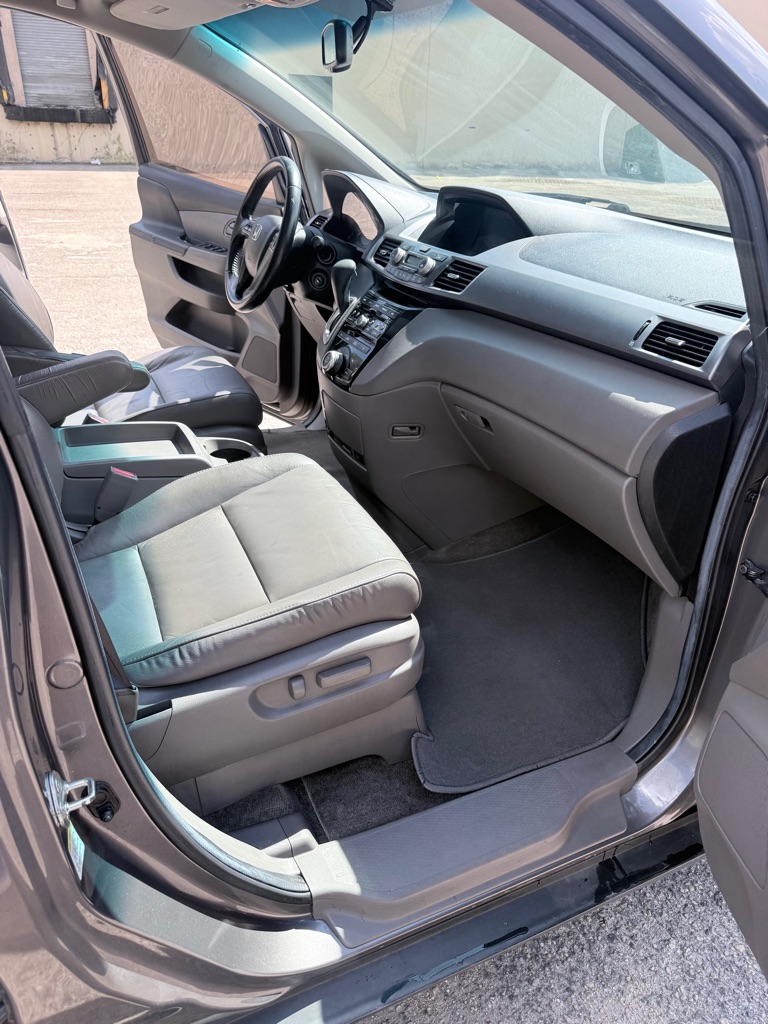 Photo 19 of this HONDA ODYSSEY
