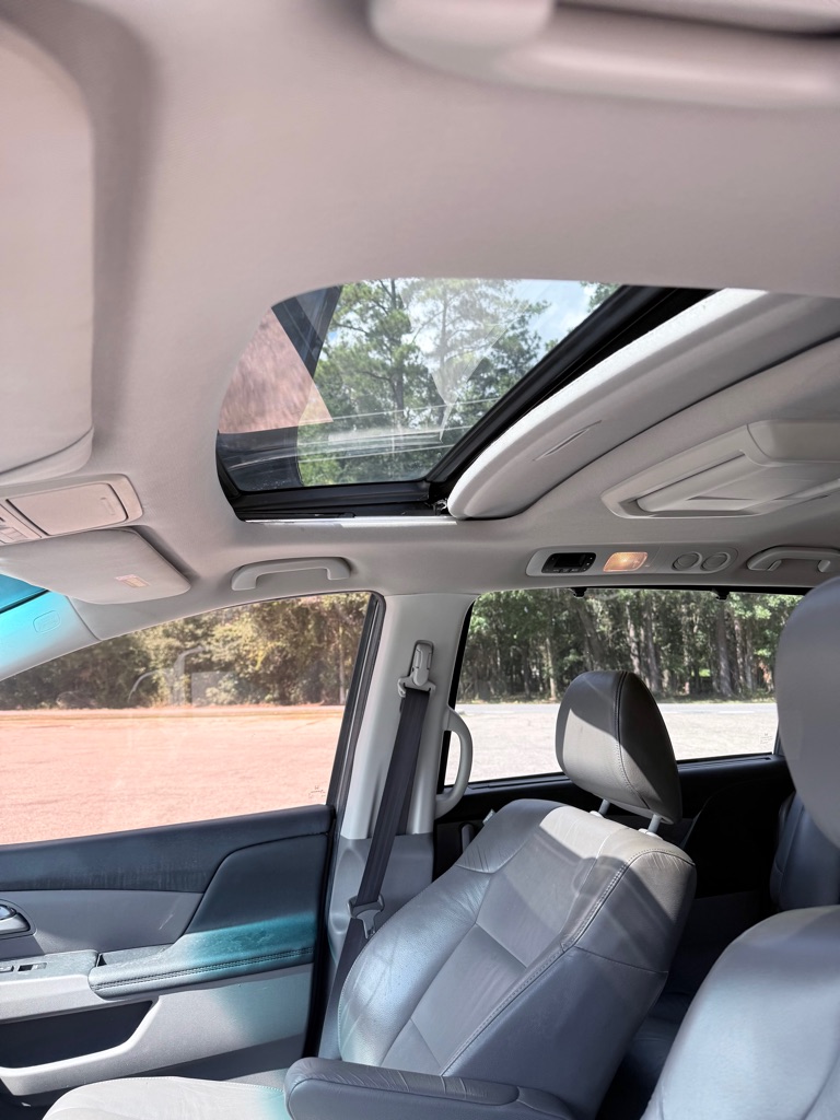 Photo 12 of this HONDA ODYSSEY