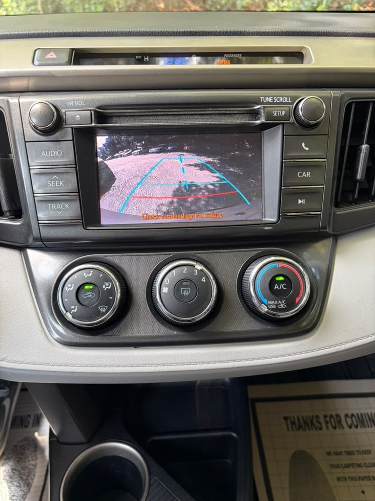 Photo 11 of this TOYOTA RAV4