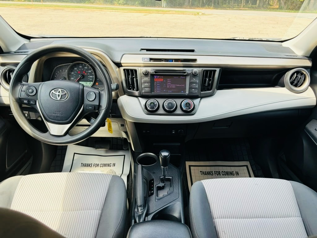 Photo 22 of this TOYOTA RAV4