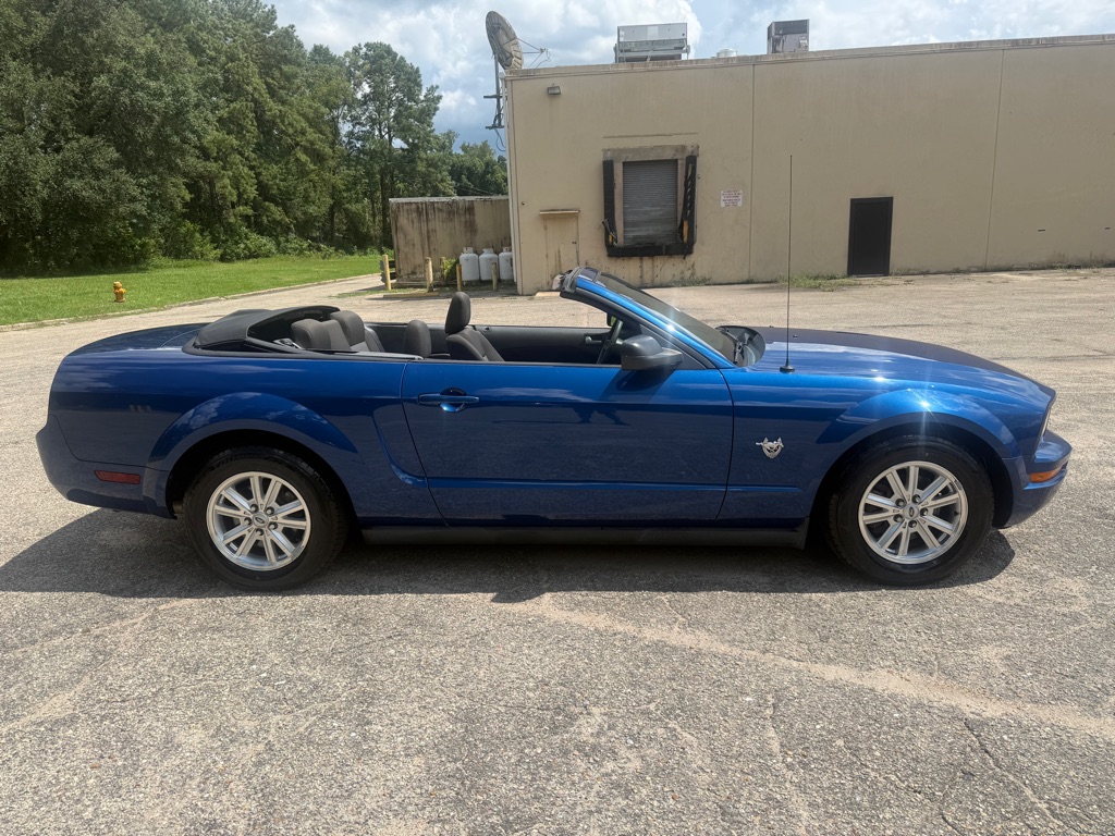 Photo 8 of this FORD MUSTANG