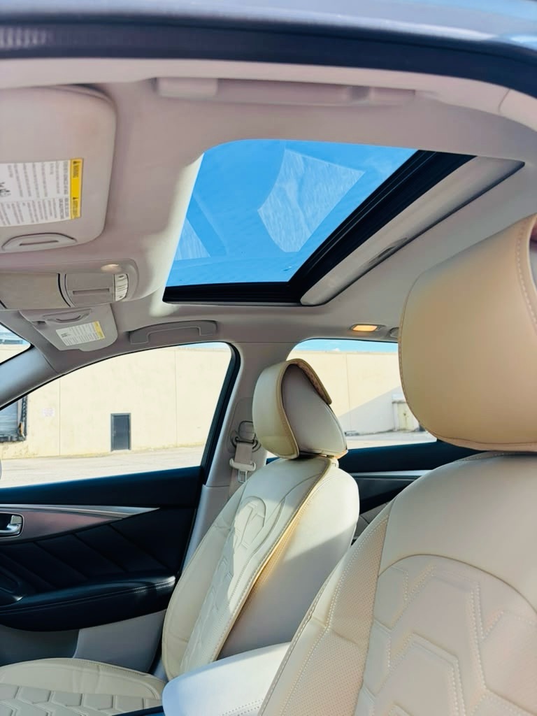 Photo 15 of this INFINITI Q50