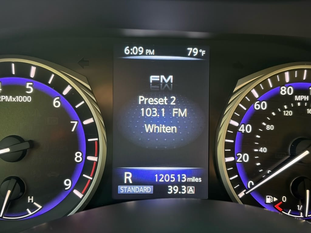 Photo 12 of this INFINITI Q50