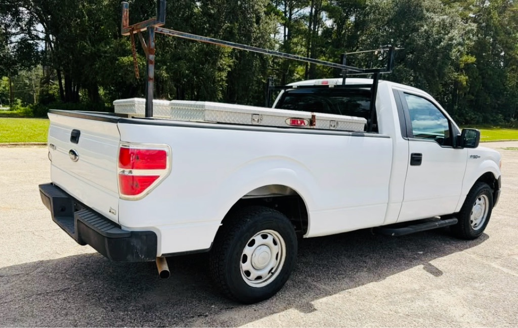 Photo 6 of this FORD F-150