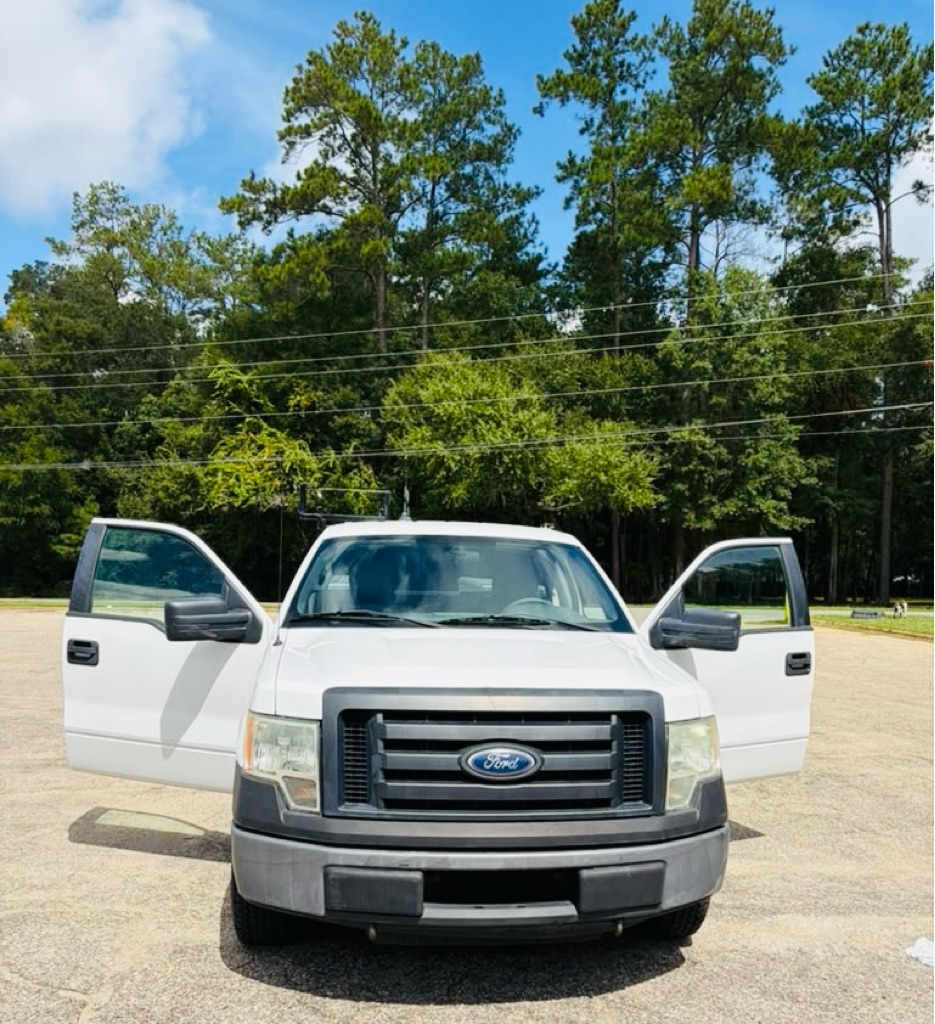 Photo 9 of this FORD F-150