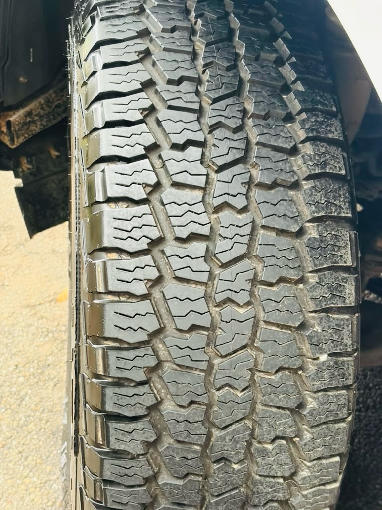 Photo 23 of this FORD F-150