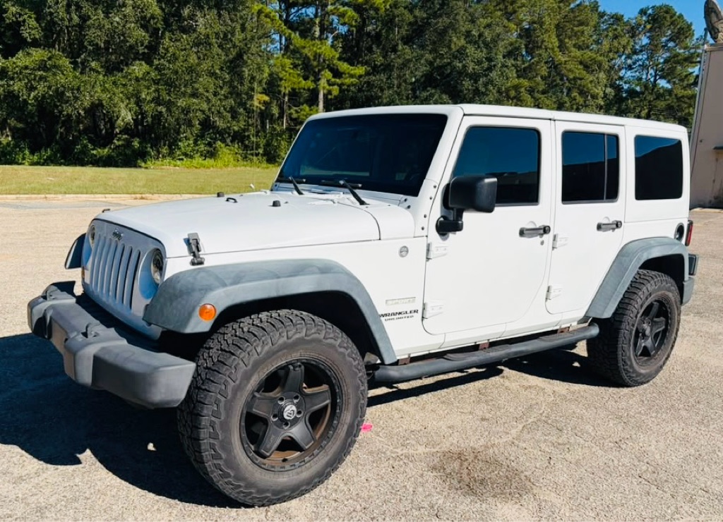 Photo 2 of this JEEP WRANGLER UNLIMI