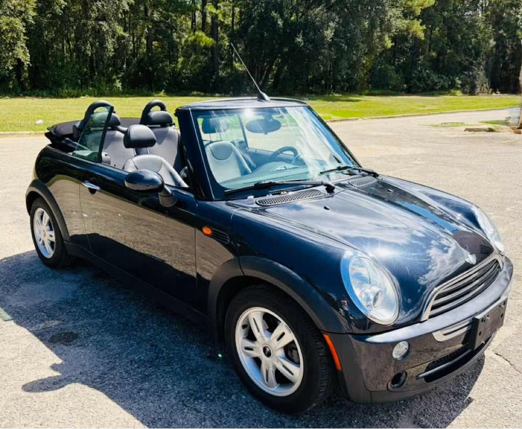 Photo 13 of this MINI COOPER