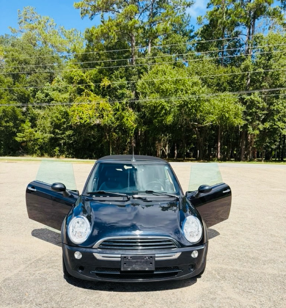 Photo 9 of this MINI COOPER