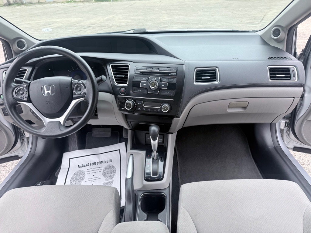 Photo 17 of this HONDA CIVIC