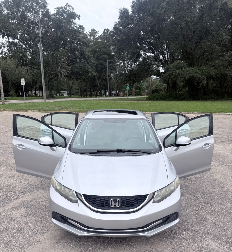 Photo 22 of this HONDA CIVIC