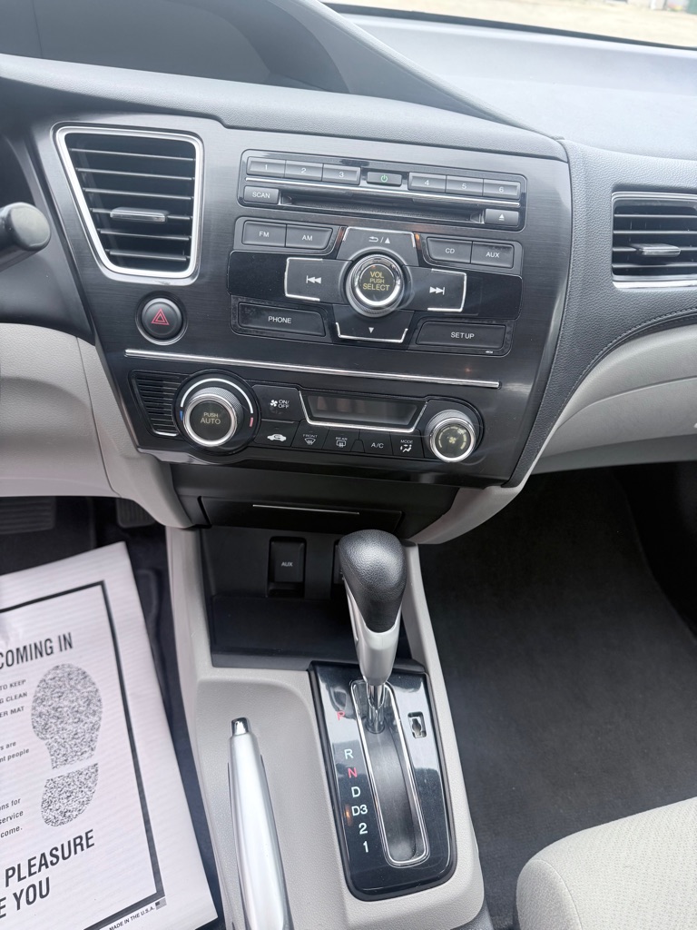 Photo 11 of this HONDA CIVIC