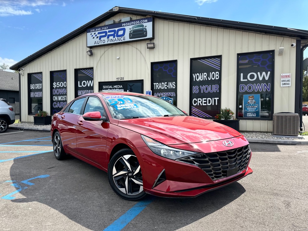 2022 Hyundai Elantra Limited FWD