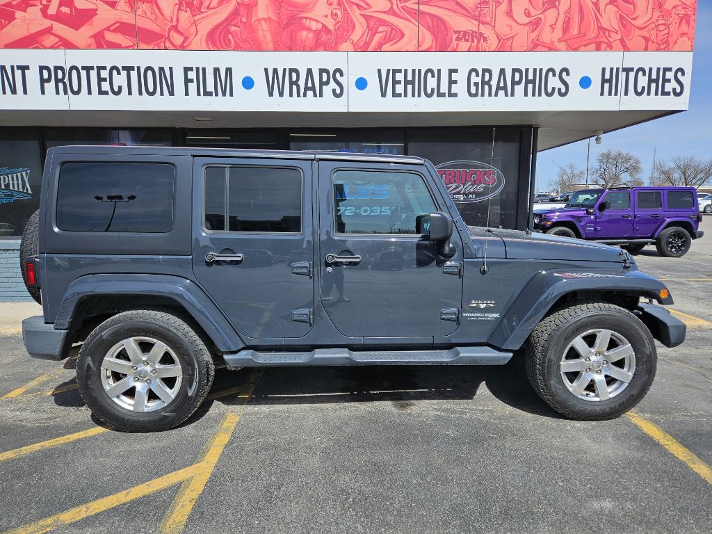 2018 Jeep Wrangler JK Unlimited Sahara 4WD