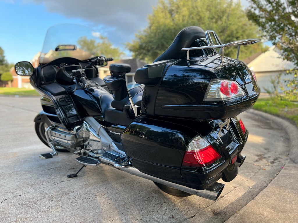 Photo 4 of this HONDA GOLDWING