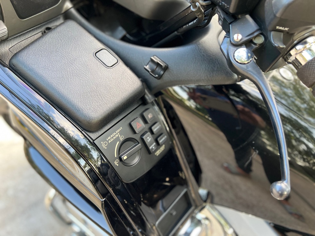 Photo 10 of this HONDA GOLDWING