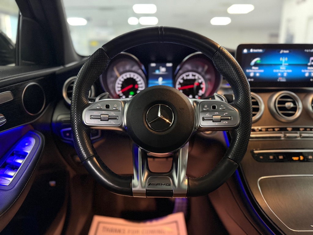 Photo 31 of this MERCEDES-BENZ GLC