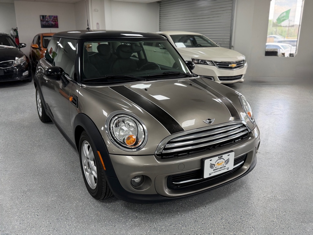 Photo 14 of this MINI HARDTOP