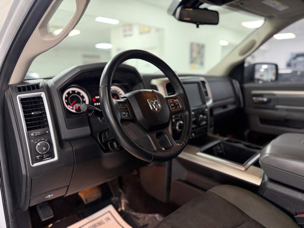 Photo 23 of this RAM 1500