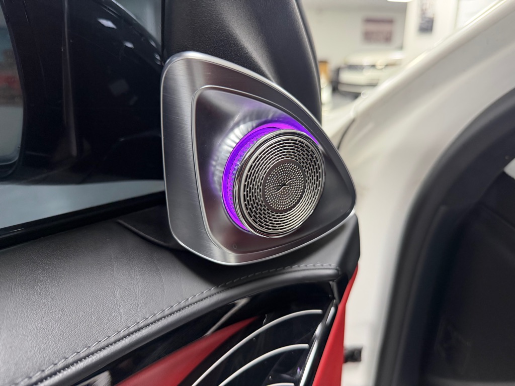 Photo 64 of this MERCEDES-BENZ S-CLASS