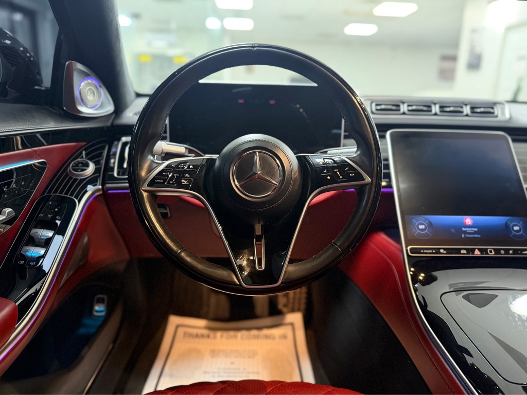 Photo 50 of this MERCEDES-BENZ S-CLASS