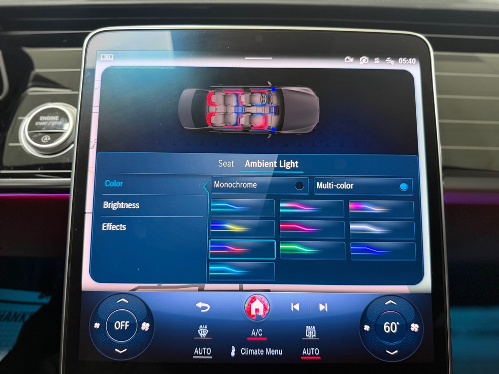 Photo 55 of this MERCEDES-BENZ S-CLASS