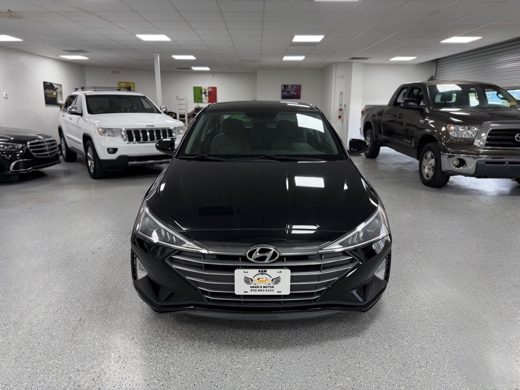 Photo 15 of this HYUNDAI ELANTRA