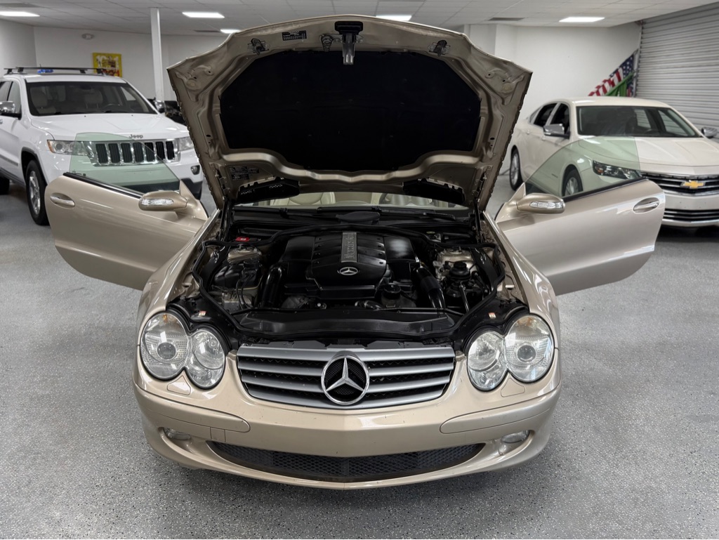 Photo 42 of this MERCEDES-BENZ SL-CLASS