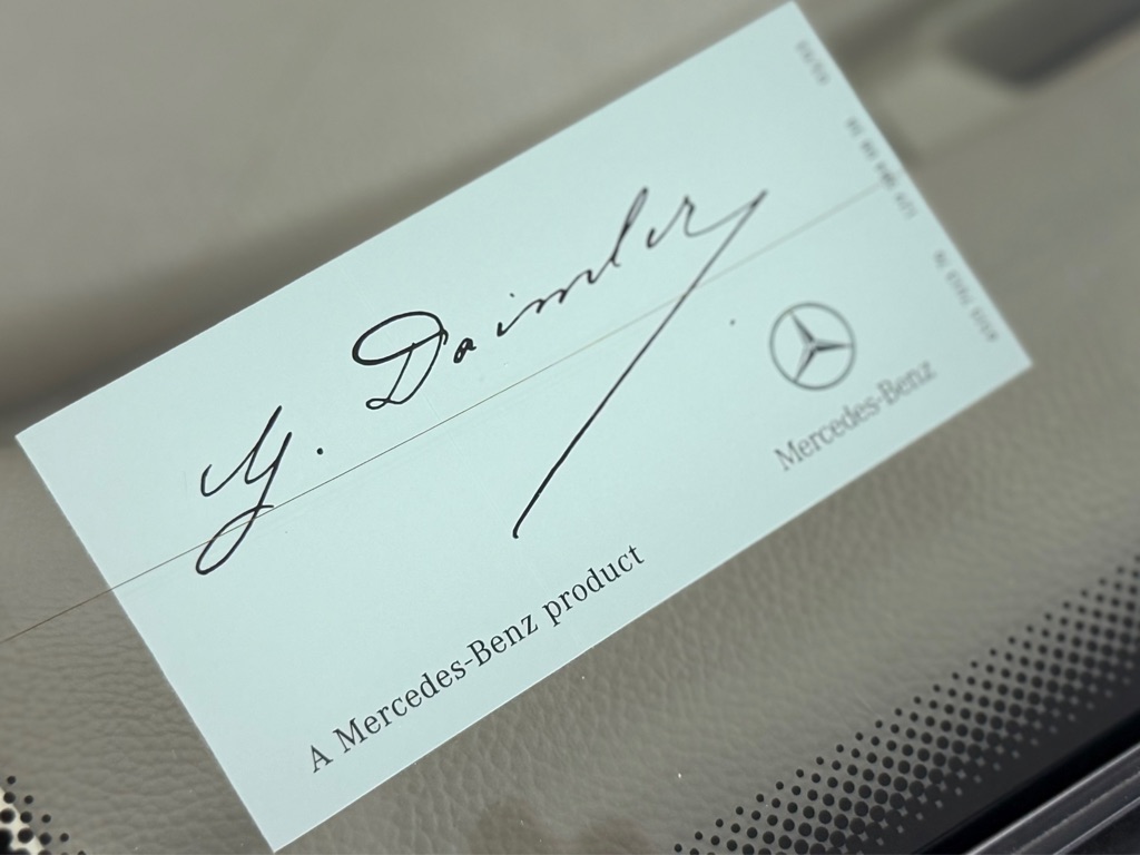 Photo 44 of this MERCEDES-BENZ SL-CLASS