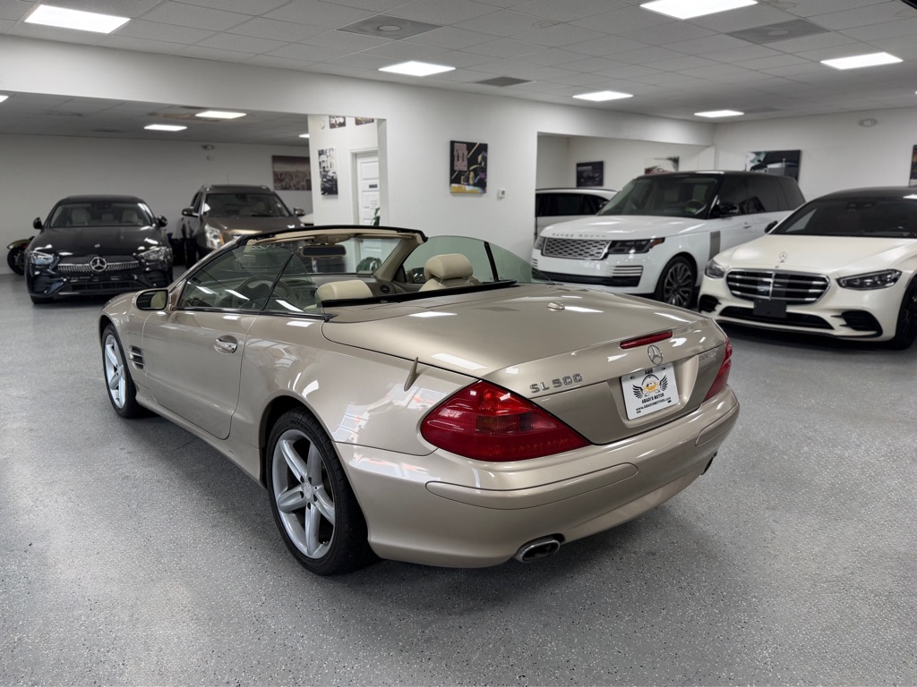 Photo 6 of this MERCEDES-BENZ SL-CLASS