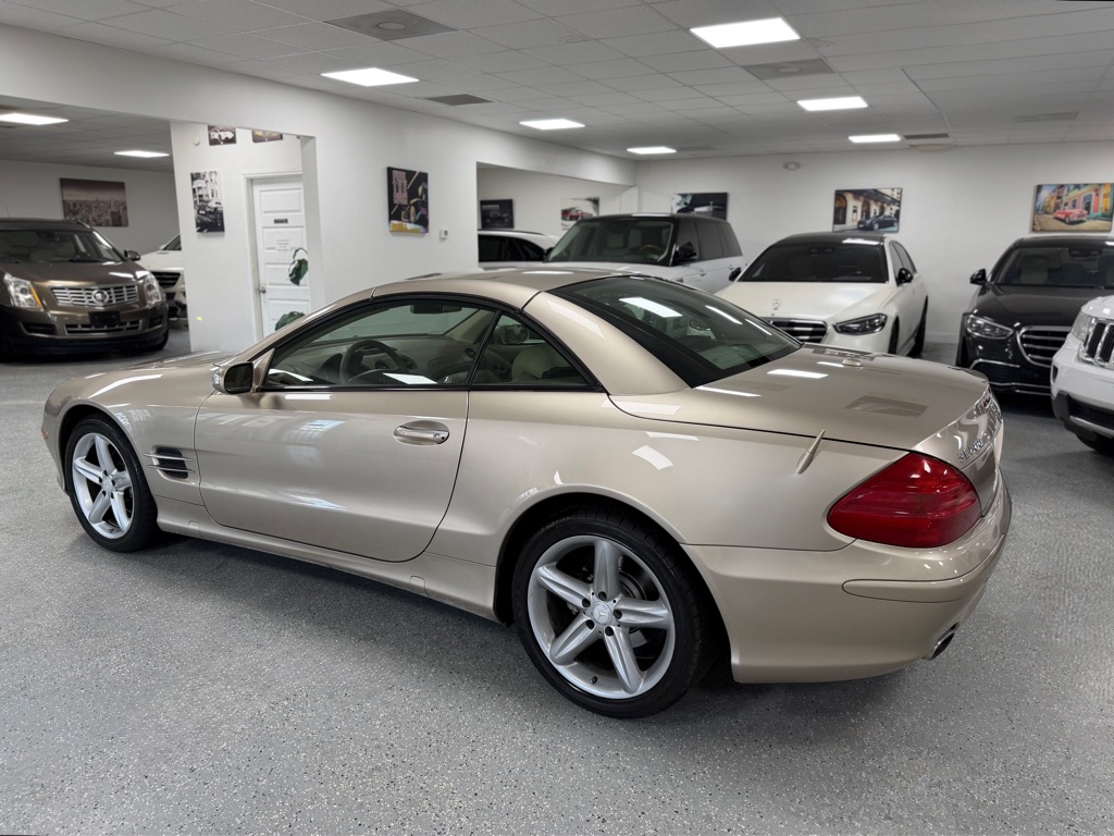 Photo 52 of this MERCEDES-BENZ SL-CLASS
