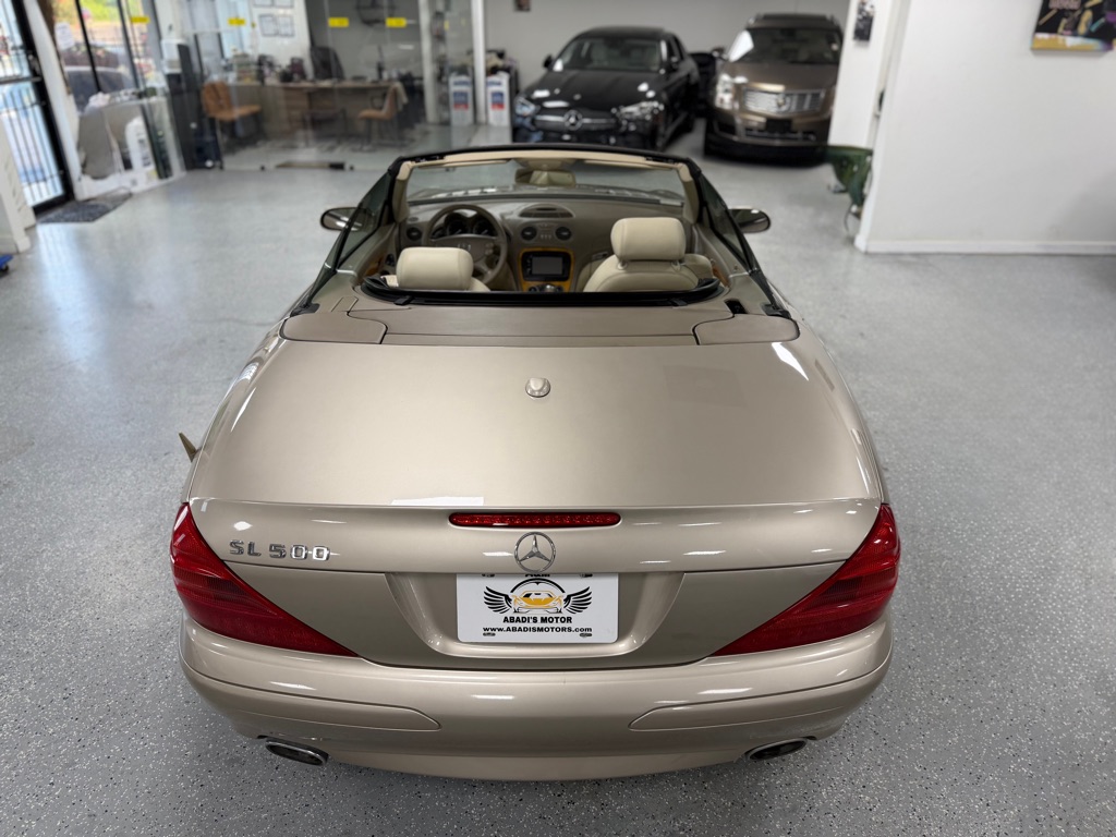 Photo 8 of this MERCEDES-BENZ SL-CLASS