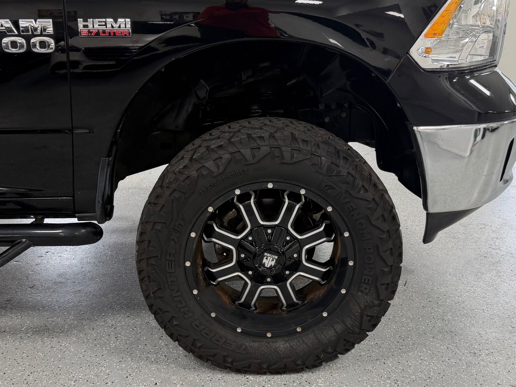 Photo 18 of this RAM 1500