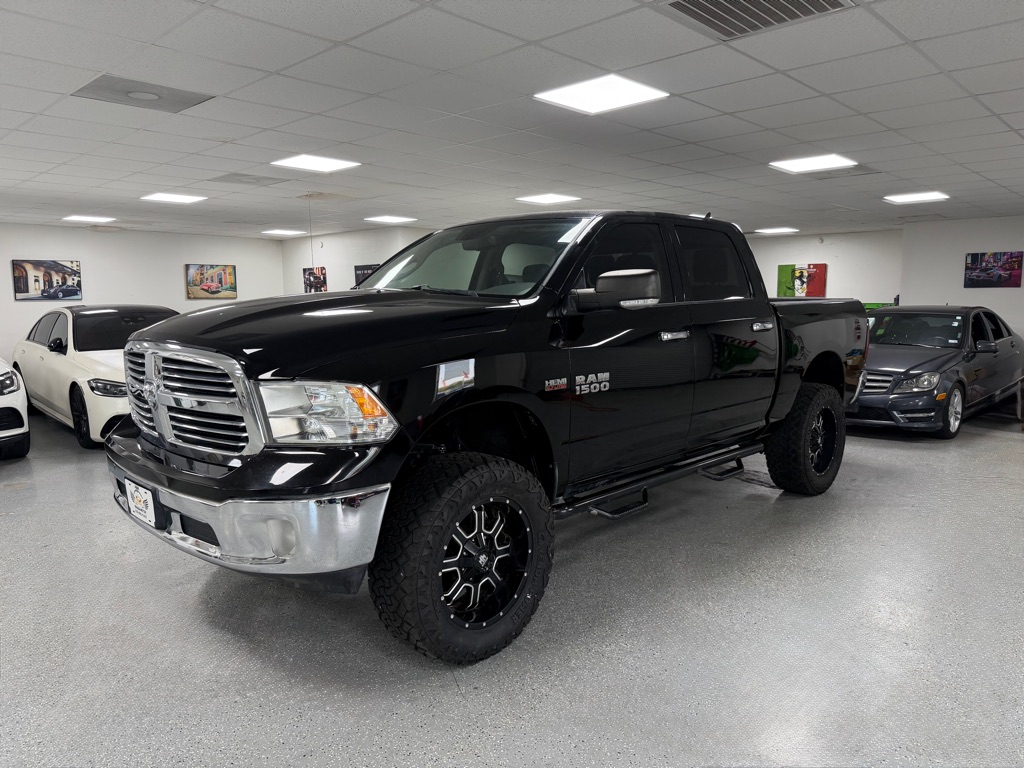 Photo 3 of this RAM 1500