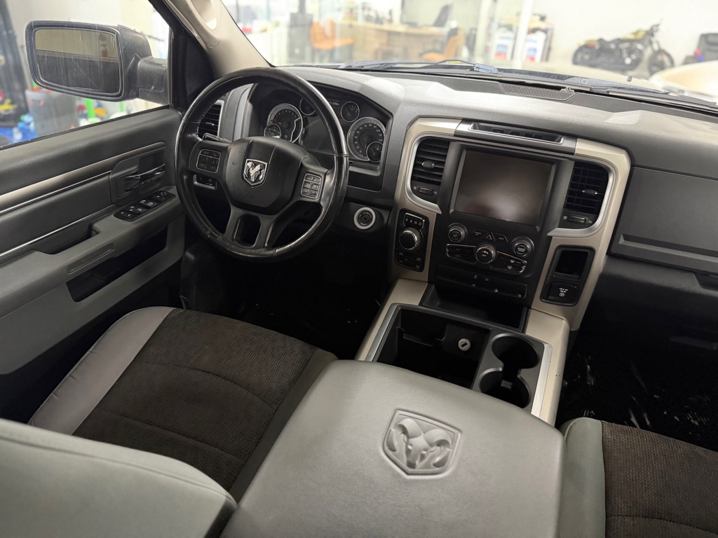Photo 26 of this RAM 1500