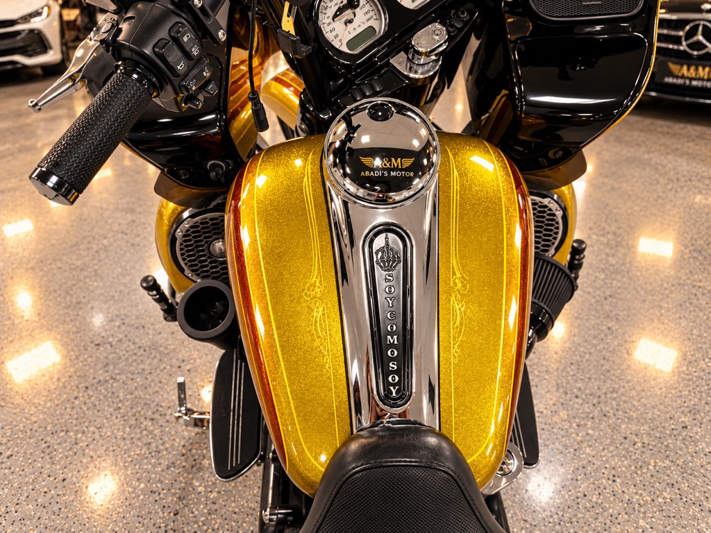 Photo 15 of this HARLEY-DAVIDSOM ROAD GLIDE