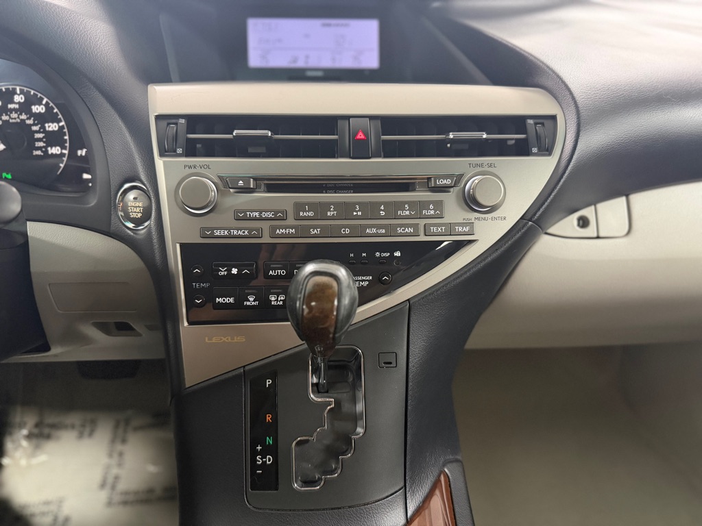 Photo 43 of this LEXUS RX 350
